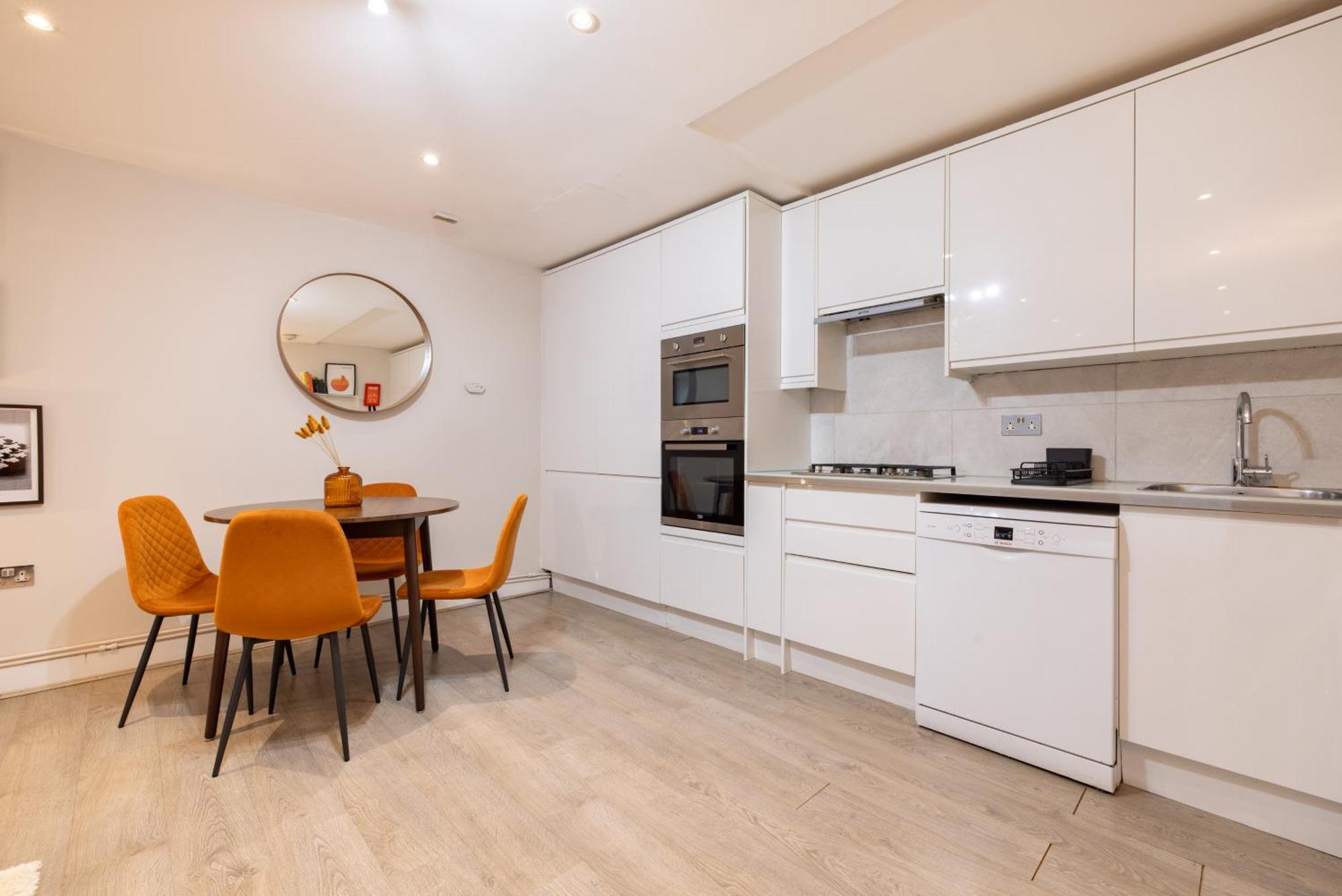 Charming Euston Apartment Londra Exterior foto